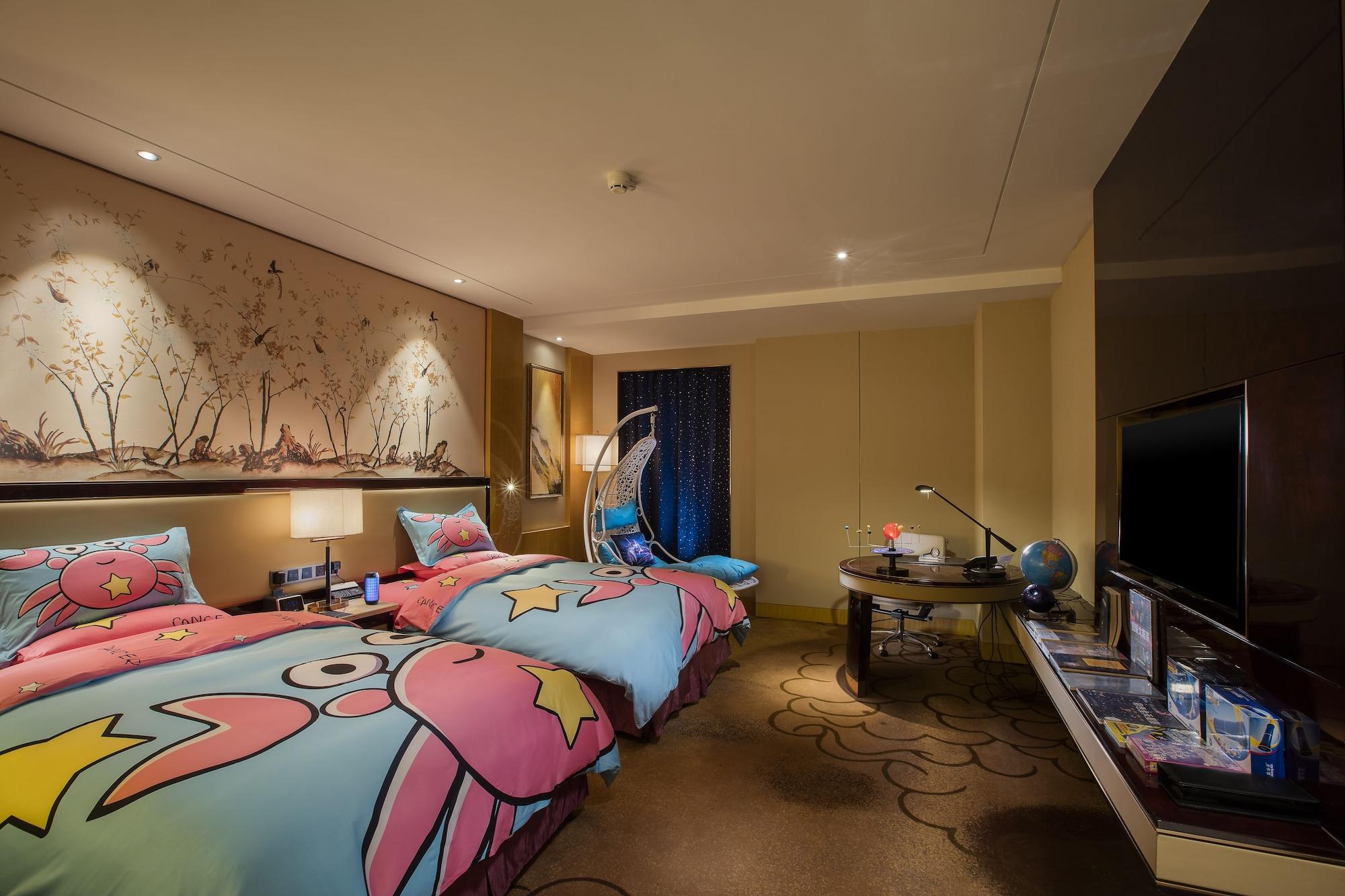Hilton Wuhan Yangtze Riverside Buitenkant foto