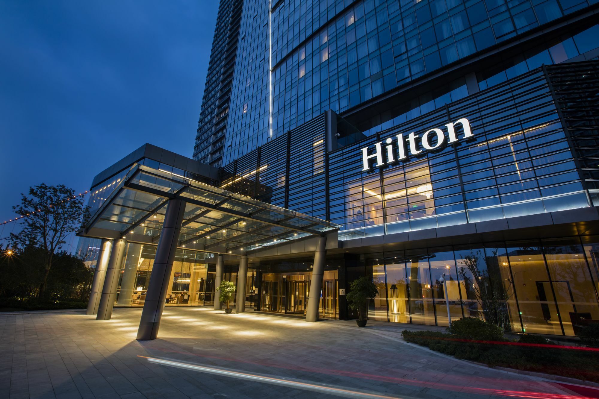 Hilton Wuhan Yangtze Riverside Buitenkant foto